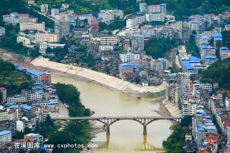 20150912苍溪东溪场全景02